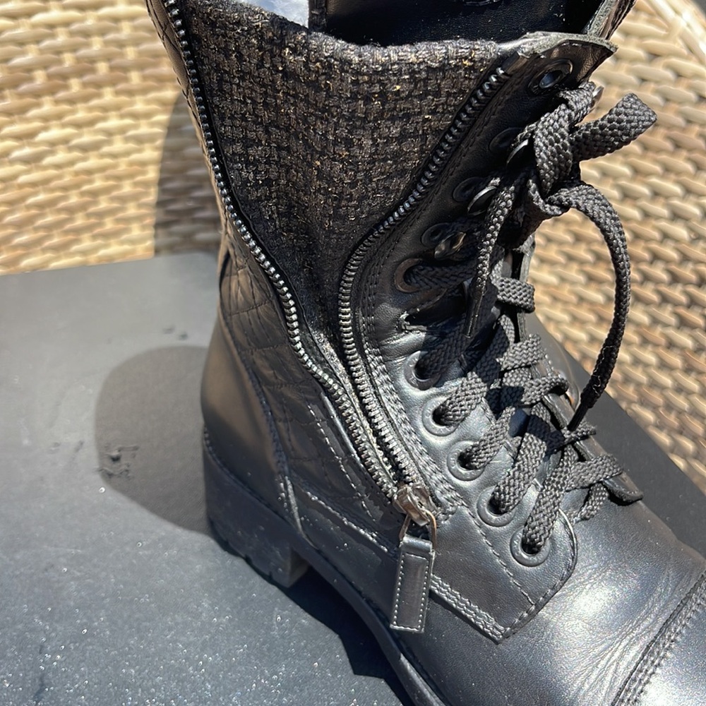Chanel high boots - Picture 5 of 16